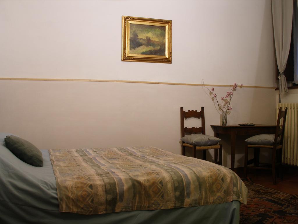 B&B Della Rosa Civitella D'Arna Pokoj fotografie