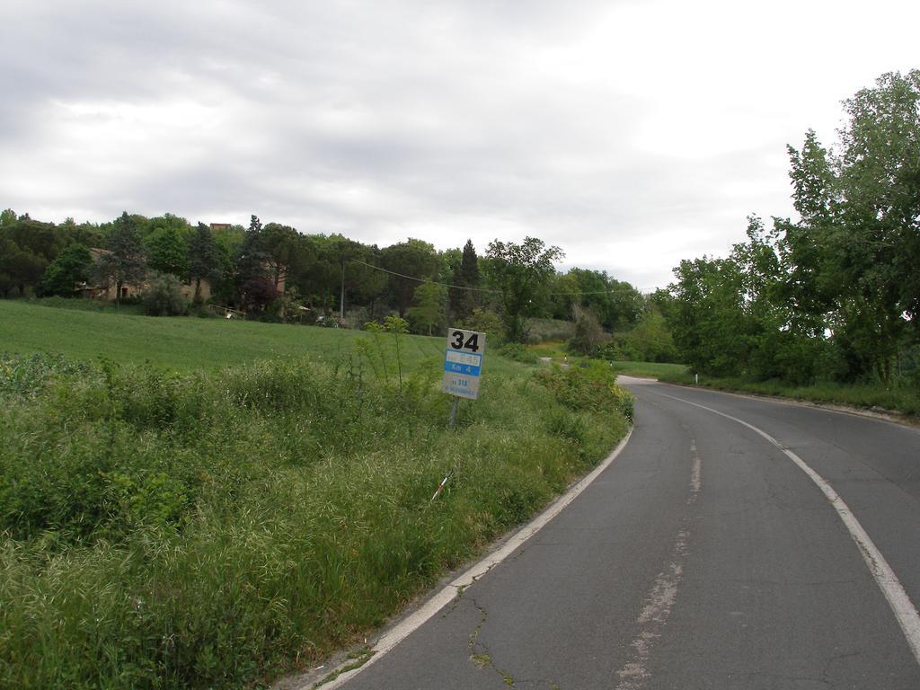 B&B Della Rosa Civitella D'Arna Exteriér fotografie